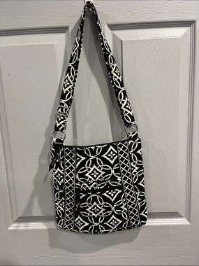 Vera BradleyBlack and White Patterned Crossbody Shoulder Bag